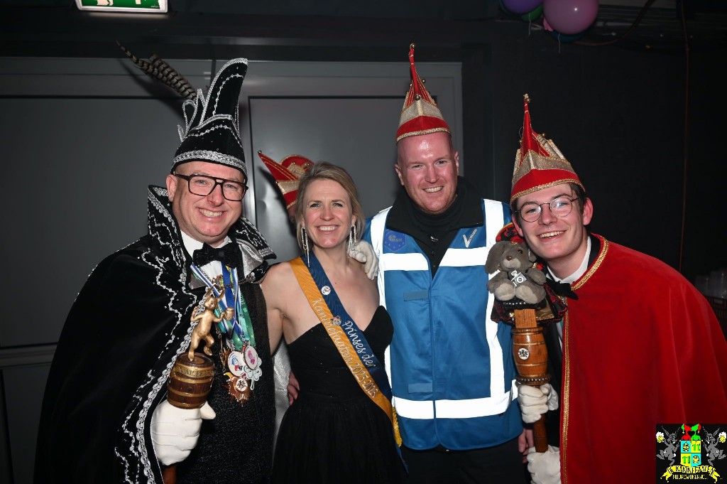 ../Images/Opwarmbal 2026 224.jpg